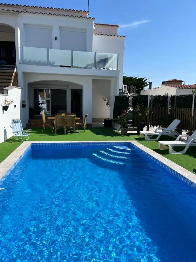Casa En Empuriabrava Apartment